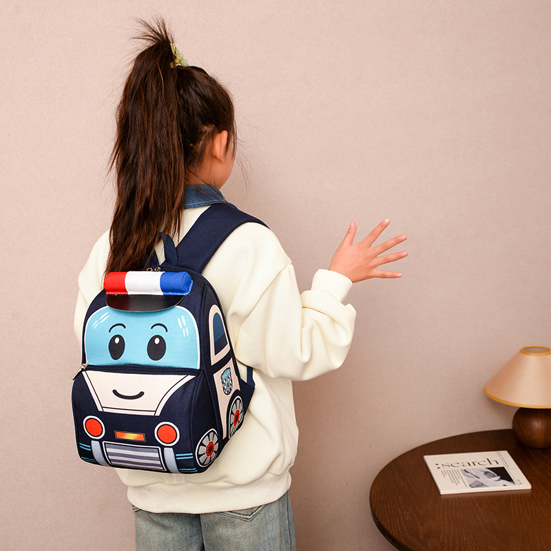 The new children's schoolbag is a cute cartoon backpack for boys and kindergarten babies. It's also a lightweight backpack for girls Specification drawing
