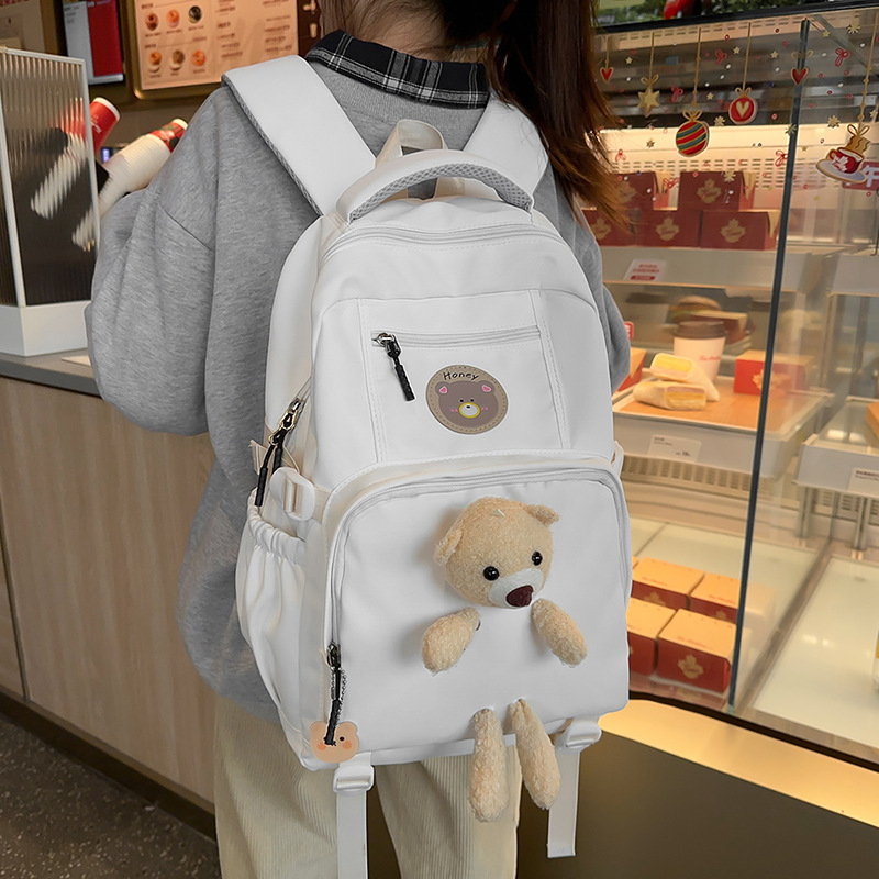 A new high-appearance-level Japanese-style fresh, sweet and cute bear backpack, a lightweight and large-capacity backpack for junior and senior high school students details Picture