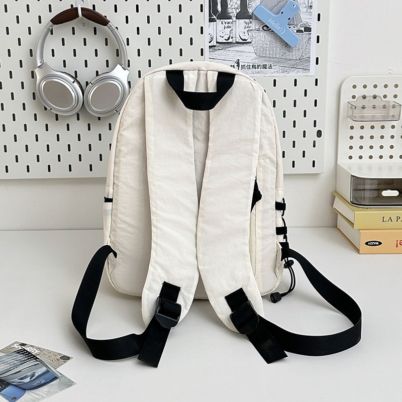 A new Korean-style Instagram backpack with a high level of appearance, fresh and sweet. It is a simple and large-capacity backpack in solid colors for junior and senior high school students Specification drawing