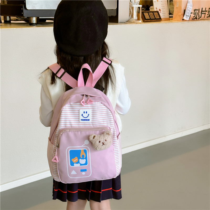 The 2023 new children's bag features a cute and three-dimensional cartoon design. It's a small schoolbag for kindergartens and a lightweight backpack for going out Application Scenario