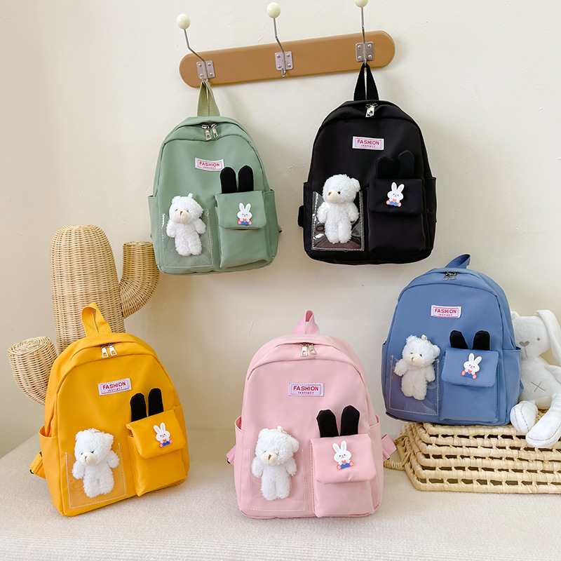 Children's backpack training institution: Cute schoolbags for primary school students, boys and girls. Children's backpacks for early childhood education can be printed with logos full figure