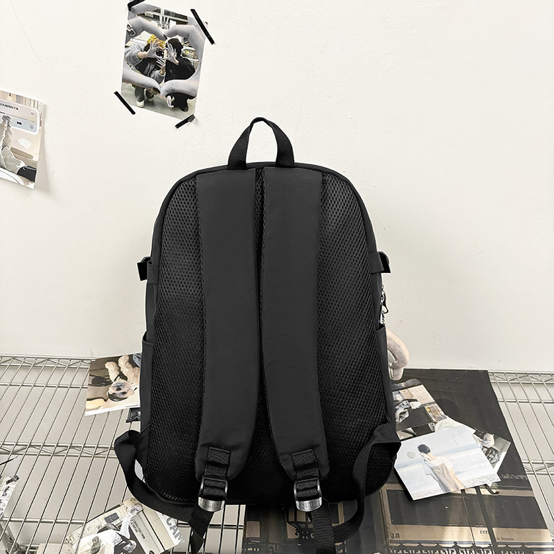 A new high-appeal, fresh and sweet backpack from the Korean version of Instagram. It's a lightweight and large-capacity backpack with contrasting colors for junior and senior high school students Specification drawing