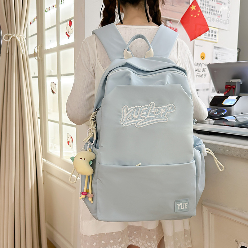 A new high-appearance-level, fresh, sweet and cute candy-colored backpack for junior and senior high school students in the Korean version of Instagram full figure