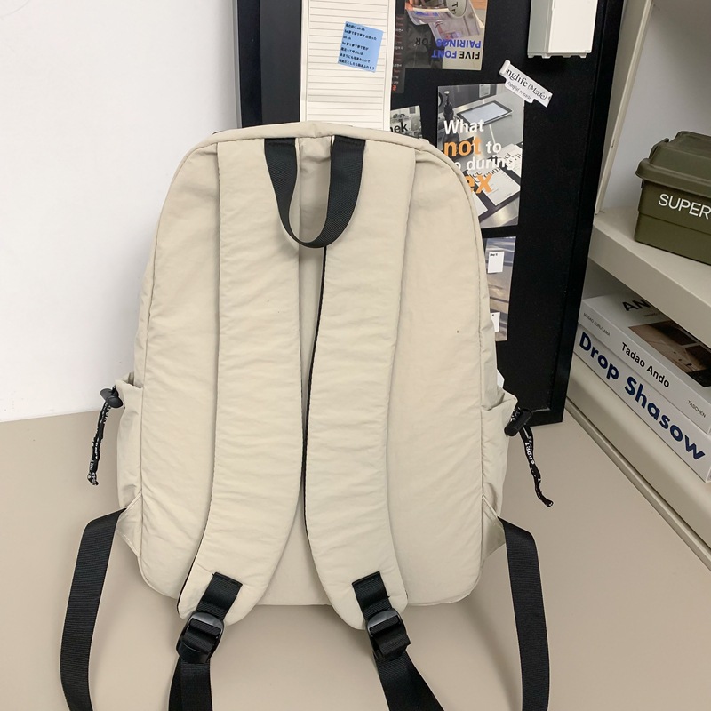 Japanese-style high-appearance-level design, large-capacity schoolbag, casual, versatile and fashionable backpack, wide shoulder strap, lightweight and waterproof backpack Specification drawing