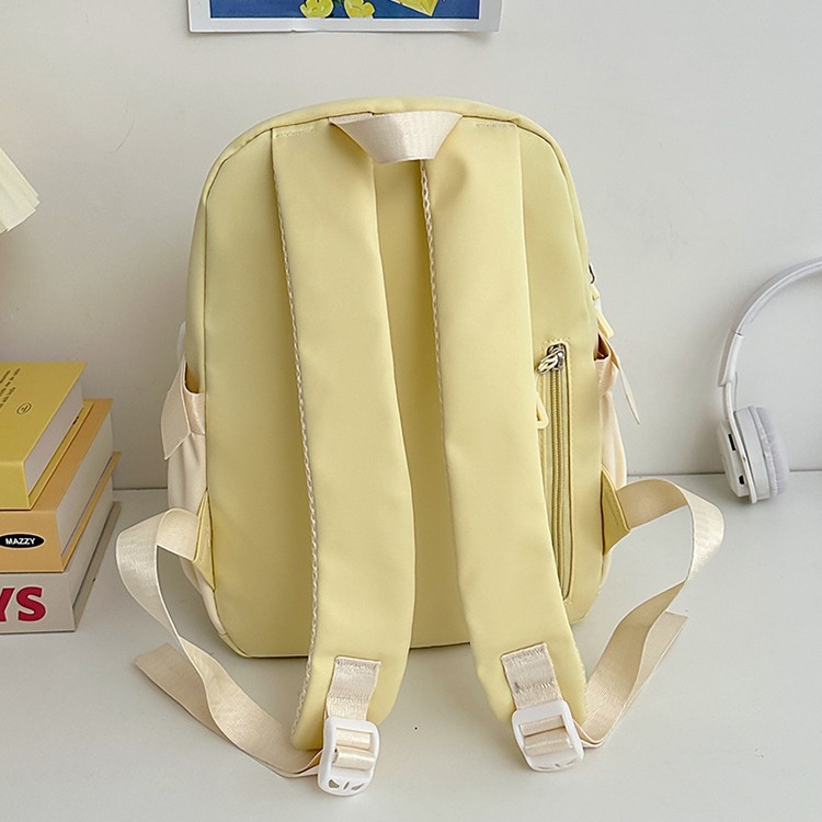 Summer 2024 Five-pointed star backpack, a cute Japanese style on Instagram, a cute and chubby little girl's fresh and versatile travel backpack Specification drawing