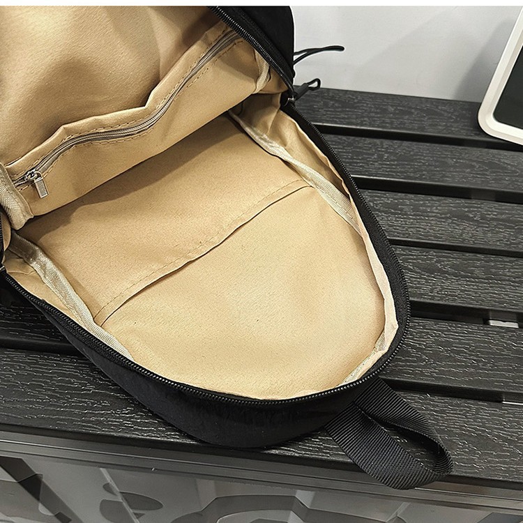 Solid-color outdoor mountaineering waterproof pleated backpack, light and casual travel crossbody bag, niche and versatile simple chest bag Application Scenario