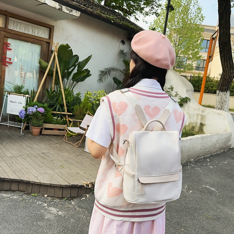 Japanese-style ins travel lightweight backpack, simple and versatile casual backpack, college student commuting backpack for classes details Picture