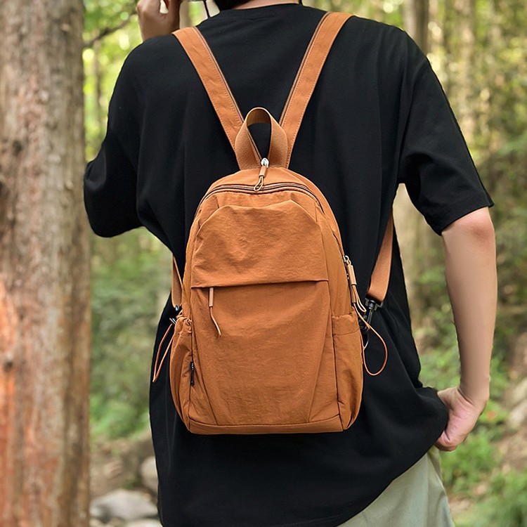 A new high-appearance-level forest-themed ins backpack for men and women, a casual, simple, lightweight and versatile backpack for mountain climbing, cycling and travel details Picture