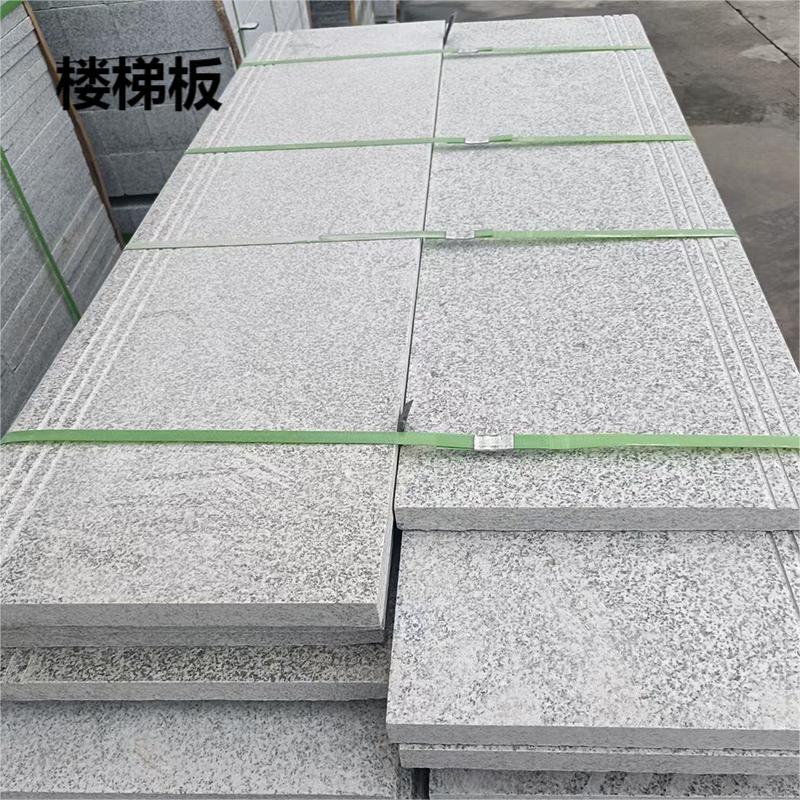 The square floor paving stone is granite, sesame white flamed plate, sesame black litchi surface yellow rust stone, golden Mosaic dry-hung stone Specification drawing