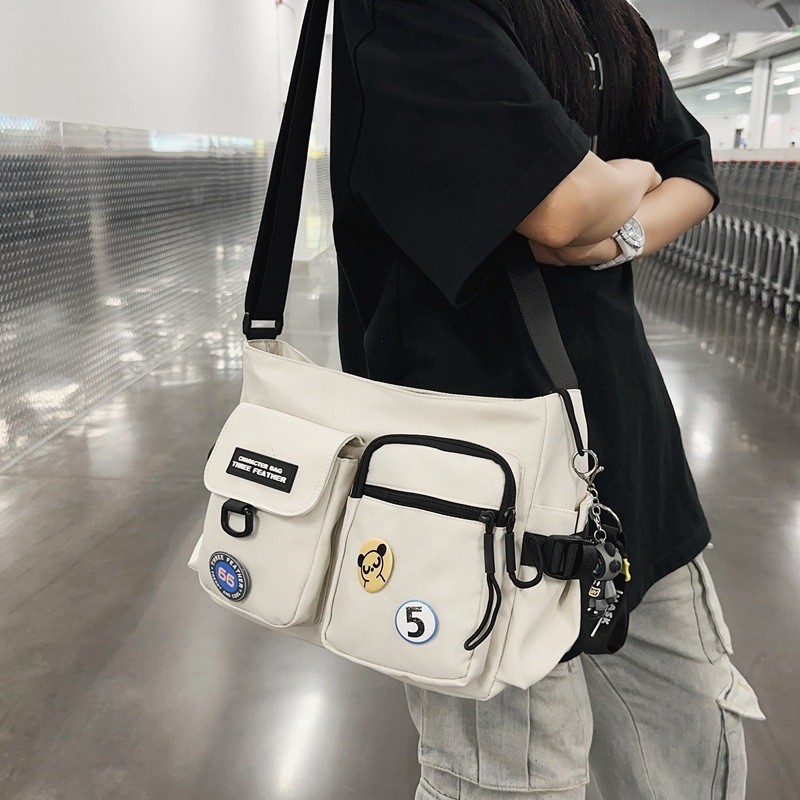 ins streetwear brand Japanese casual workwear functional multi-pocket messenger bag, crossbody bag, men's and women's large-capacity single-shoulder bag details Picture