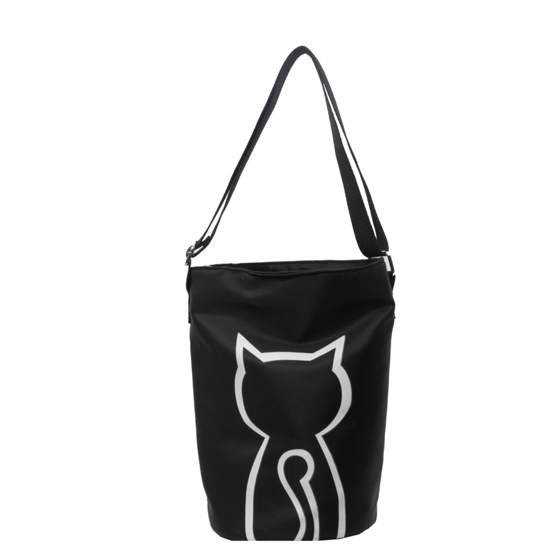 Cute cat crossbody bag, women's lightweight canvas bucket bag, 2024 new summer casual and versatile student single-shoulder bag Item Picture