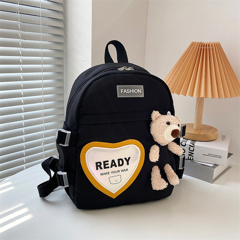 The Korean version of Cardone's 2025 spring new style backpacks, cute bear backpacks, boys', girls' and kindergarten backpacks are trendy details Picture