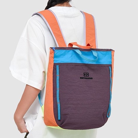A new high-appeal, fresh and color-blocking backpack from Forest-themed ins, a multi-purpose, lightweight backpack for women's hiking and travel details Picture