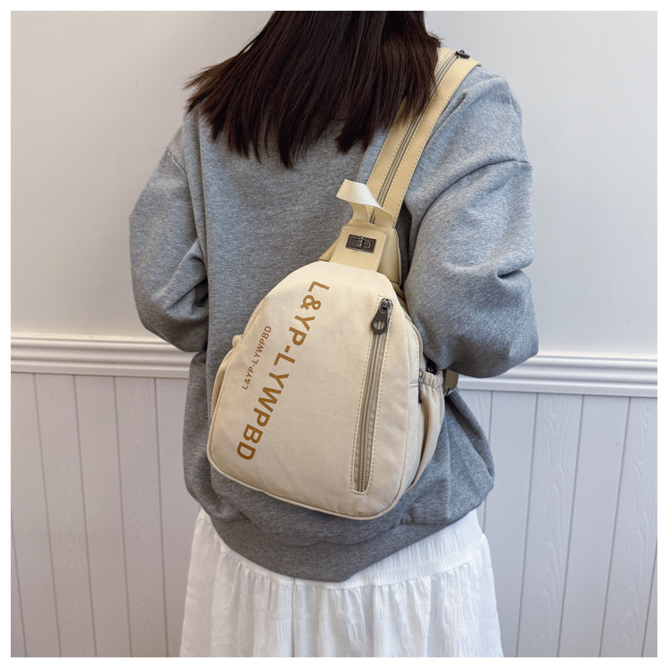 2025 New high-appearance-level backpack, Korean-style casual three-purpose backpack, sporty niche chest bag, versatile travel bag full figure