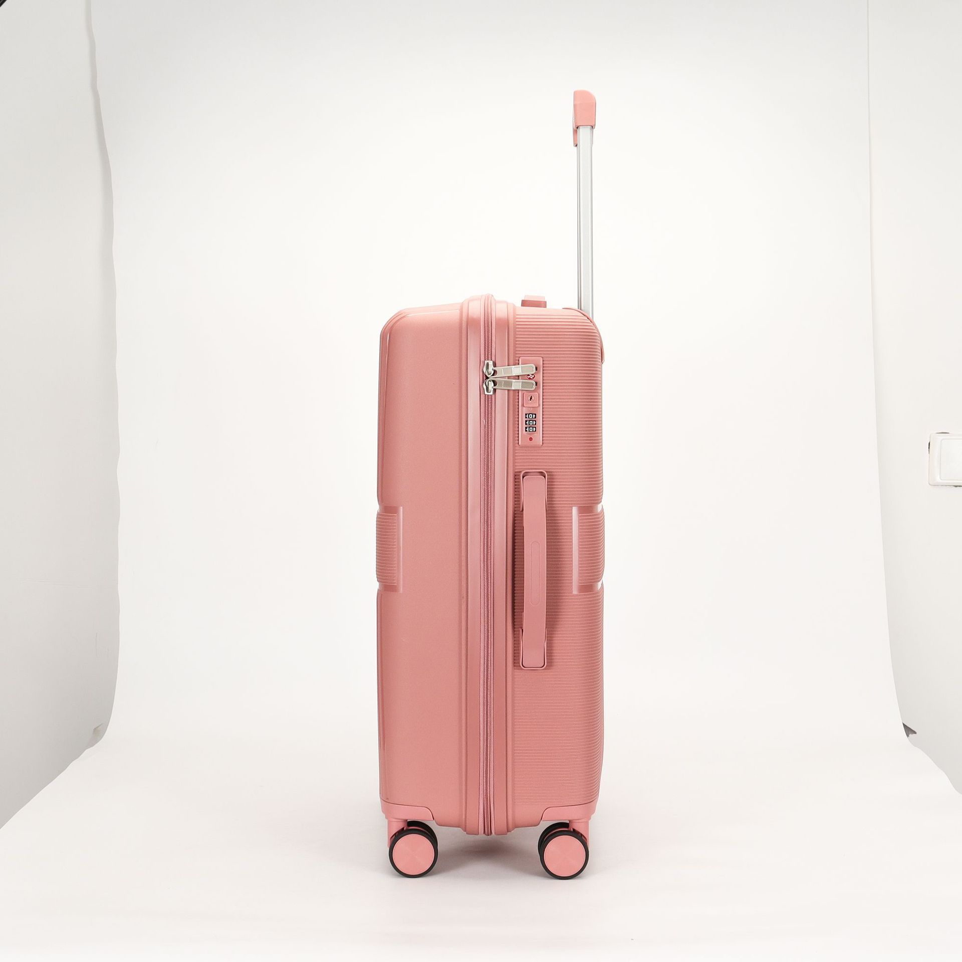 PP suitcase handle case, 20, 24, 28 inch three-piece set, large capacity combination case, swivel wheel durable carry-on suitcase Specification drawing