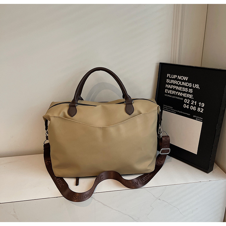Women's large-capacity short-distance business trip light luggage bag, men's hand-held carry-on bag, sports and fitness bag, crossbody bag Application Scenario