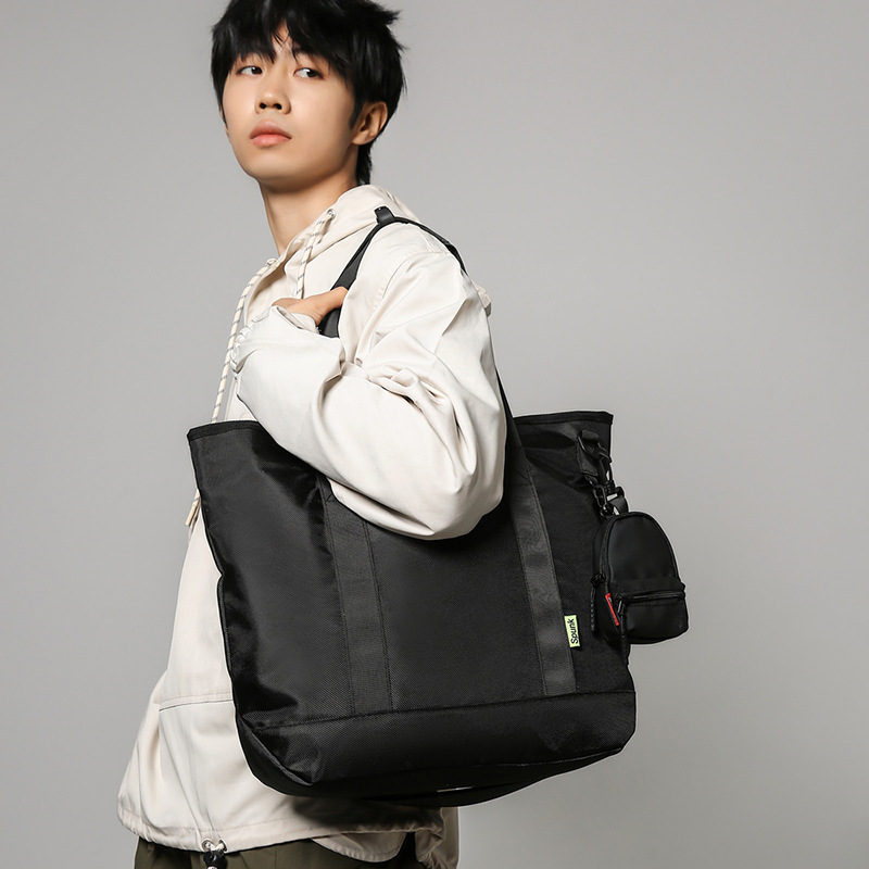 Camouflage large-capacity bag for men, 2024 new commuter tote bag, workwear-style handbag, travel single-shoulder crossbody bag details Picture