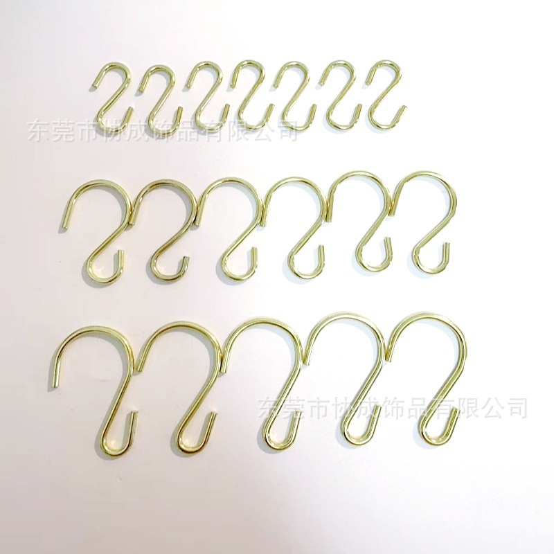 Cross-border best-selling golden S-hook hooks, hardware S-iron hooks, small metal hooks, tag chains, S-shaped iron hooks, S-hook hanging hooks Item Picture