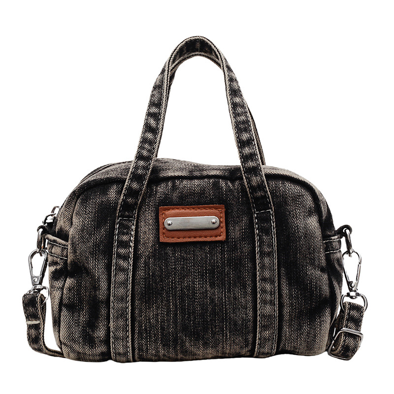 This new high-appeal, stylish Hong Kong trend brand denim bag is a casual, simple, versatile and lightweight crossbody bag for women Item Picture