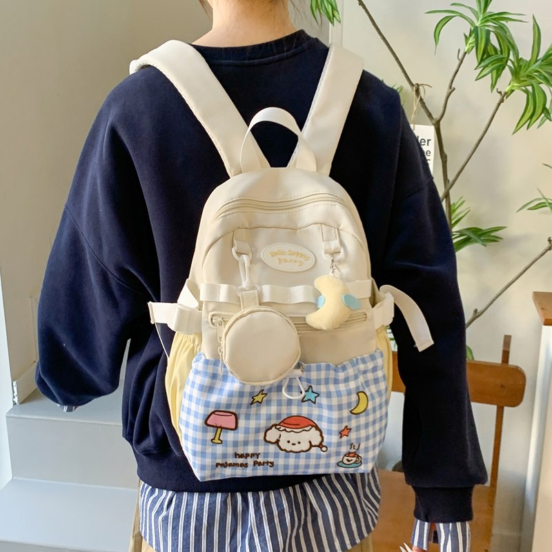 New spring lazy and personalized backpack for girls and students, large capacity for outings, cute schoolbag, cartoon print backpack full figure