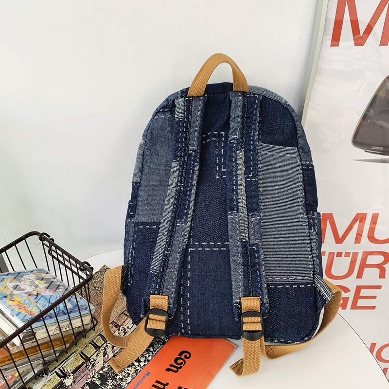 Korean-style laid-back denim backpack, school-style student backpack, washable retro patchwork denim backpack Specification drawing