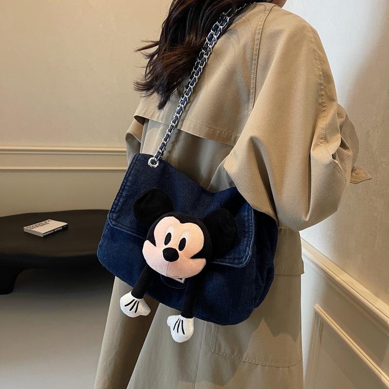 Cartoon large-capacity bag for women, 2024 new versatile chain commuter single-shoulder bag, denim fashionable tote bag details Picture