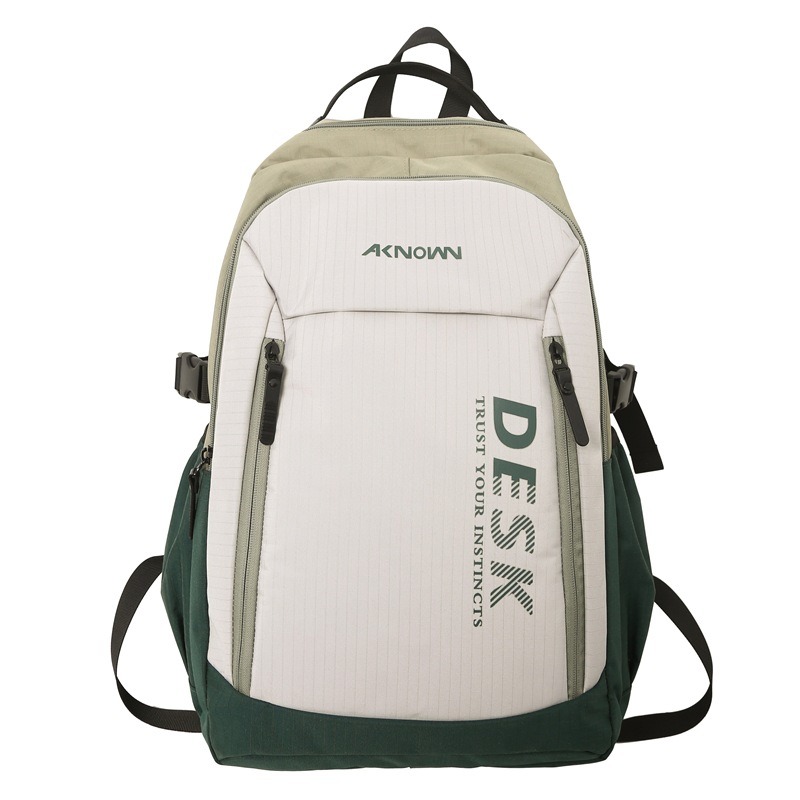 A cool and trendy travel backpack for high school students on Instagram, a simple and casual backpack for college students and couples Item Picture