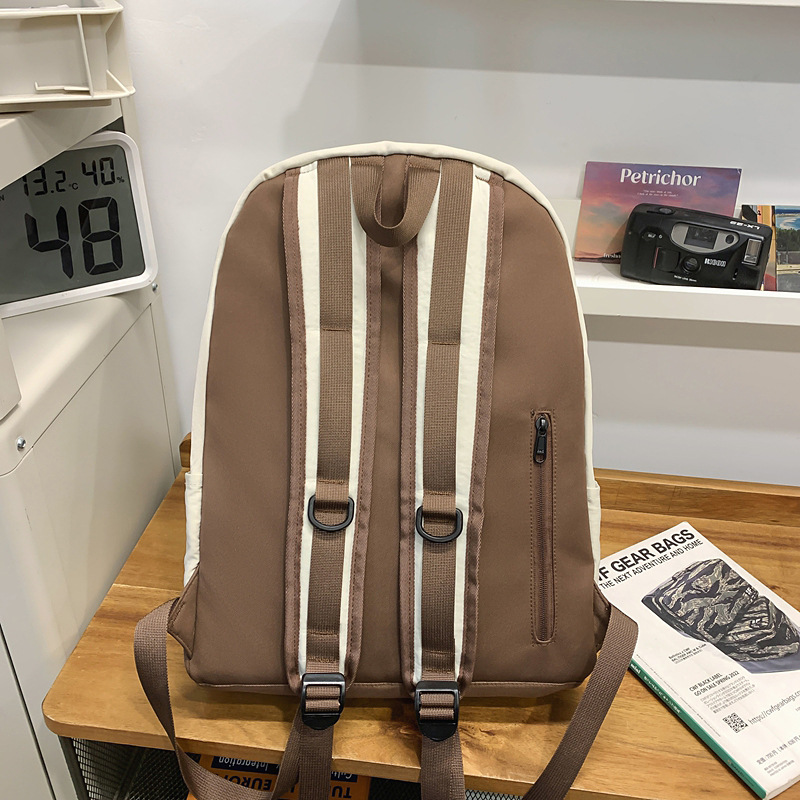 Lightweight, simple and solid-color backpack, casual and versatile. It's a school bag for high school students and a travel backpack for college students and couples Specification drawing