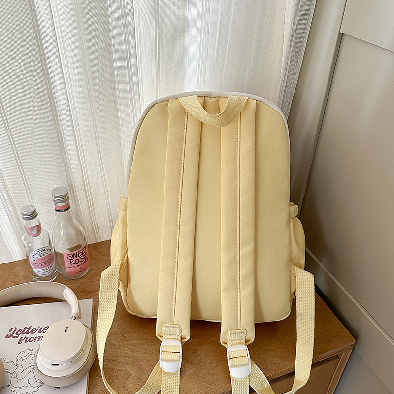 A new high-appearance-level, college-style ins fresh, sweet and cute "smug pain bag" for junior and senior high school students, a lightweight backpack Specification drawing