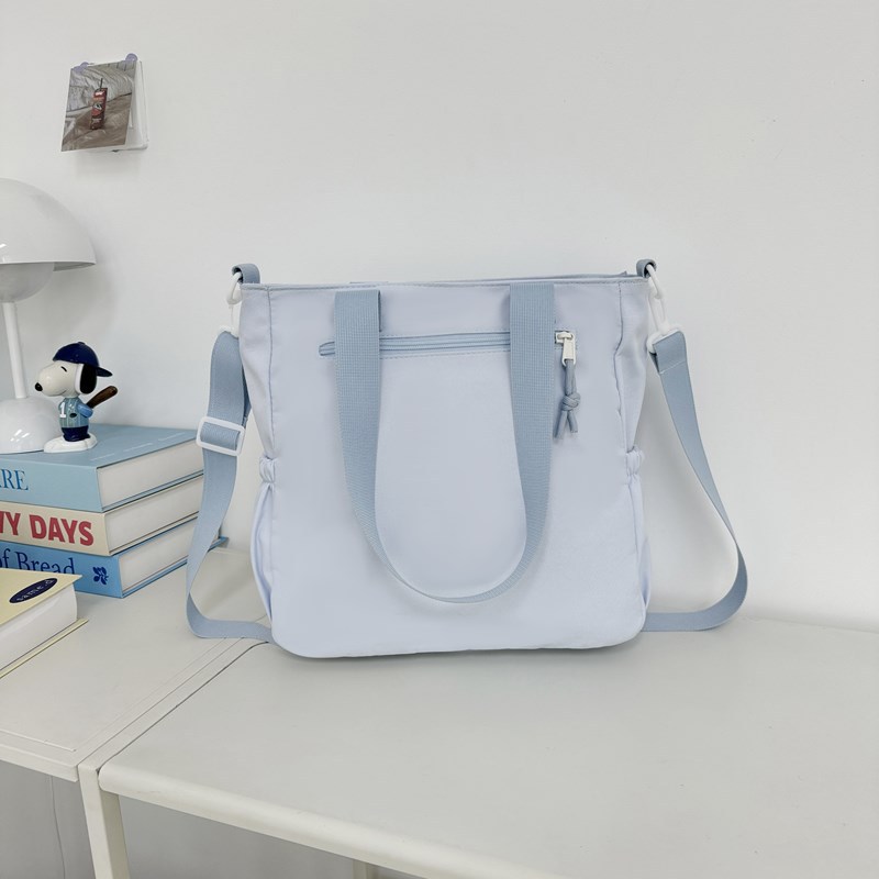 Japanese-style light and simple single-shoulder bag, comic exhibition 2D pain bag, student class niche crossbody bag, solid color handbag Specification drawing