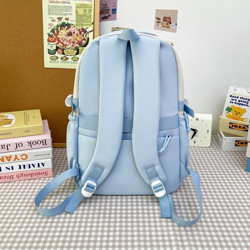 The new student schoolbag features a cute Korean cartoon style and a Japanese campus backpack. It has a large capacity and a high level of appearance Specification drawing