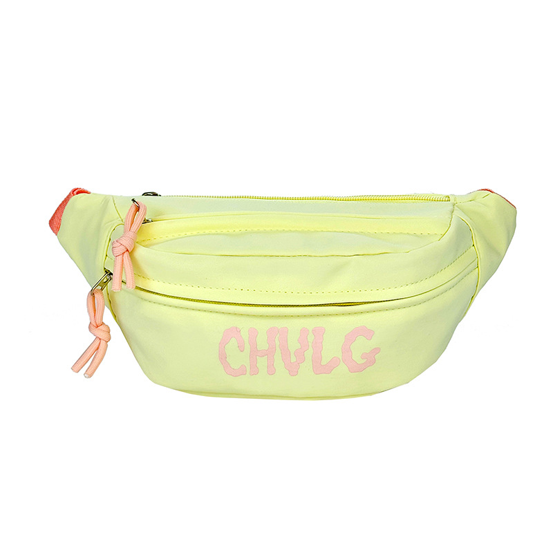 The 2025 new Japanese InS-style chest bag is a casual and versatile bag for women. It's a cute, simple and high-end waist bag Item Picture