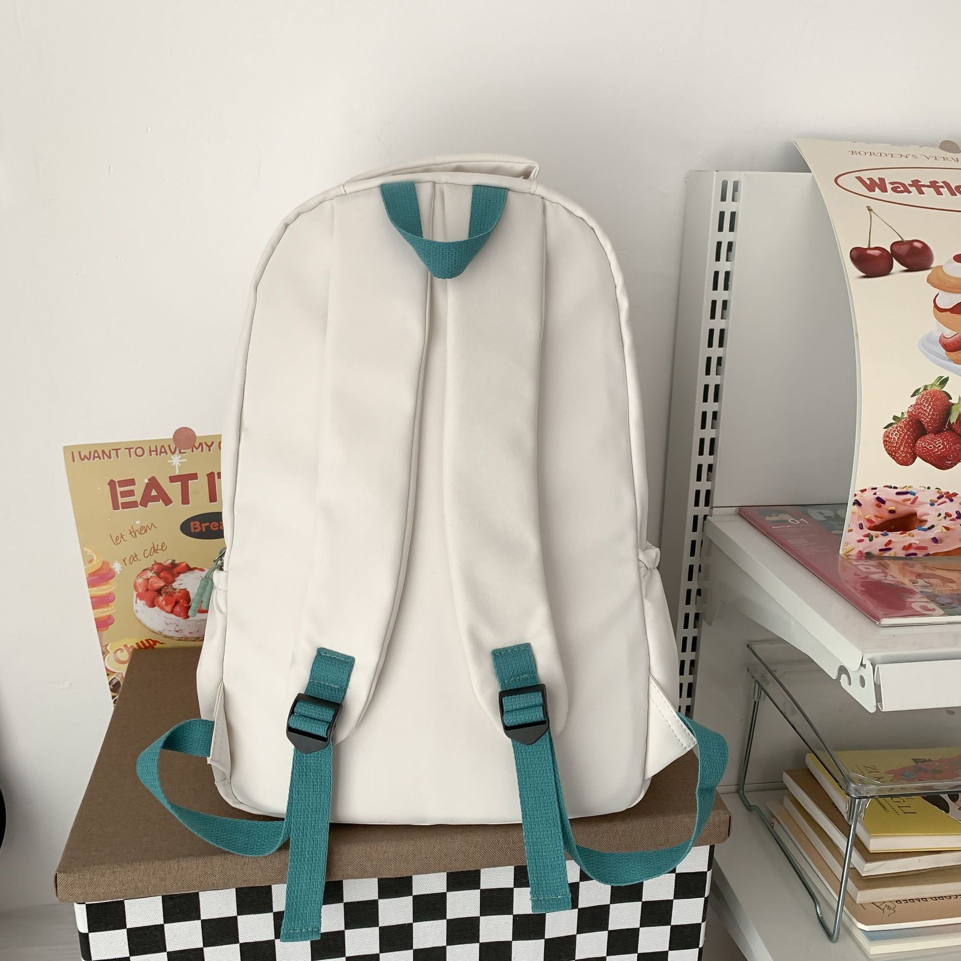 New Korean-style middle school backpack for girls, cute cat, forest style, college style, and backpacks for primary school students from grades three to six Specification drawing