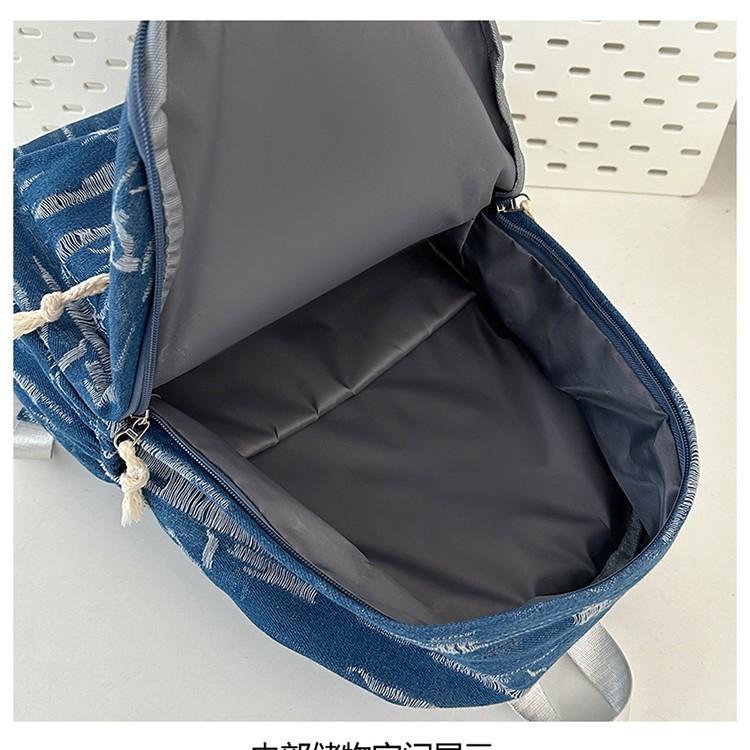 High-appearance-level backpack, large-capacity Japanese style, ins striped, fresh and cute backpack for junior and senior high school students, school-style schoolbag for girls Application Scenario