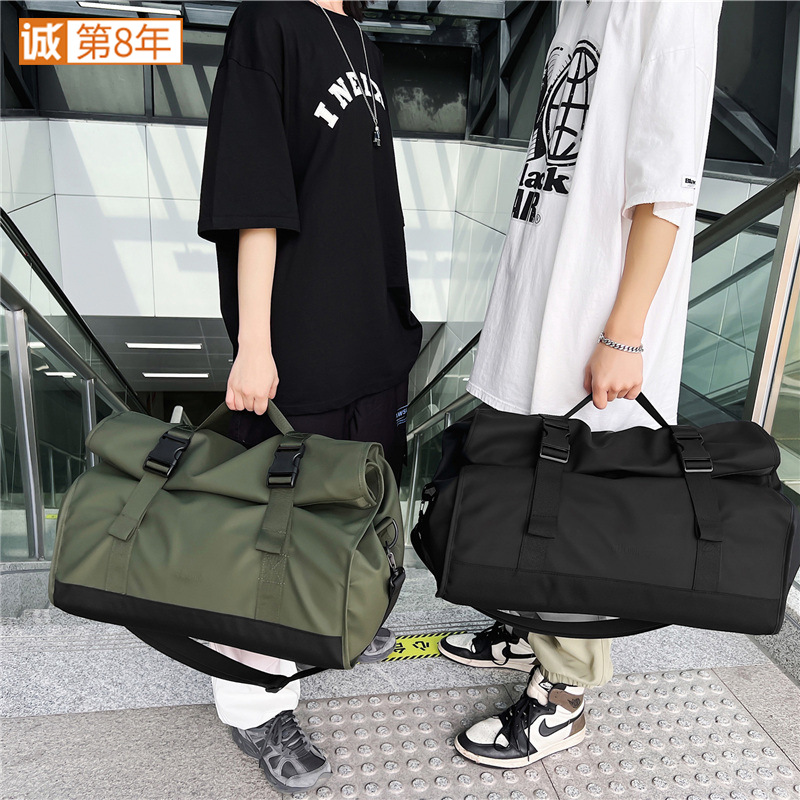Fitness bag, men's dry and wet separation basketball training sports crossbody bag, trendy Japanese style Instagram couple rolled-up single-shoulder bag full figure