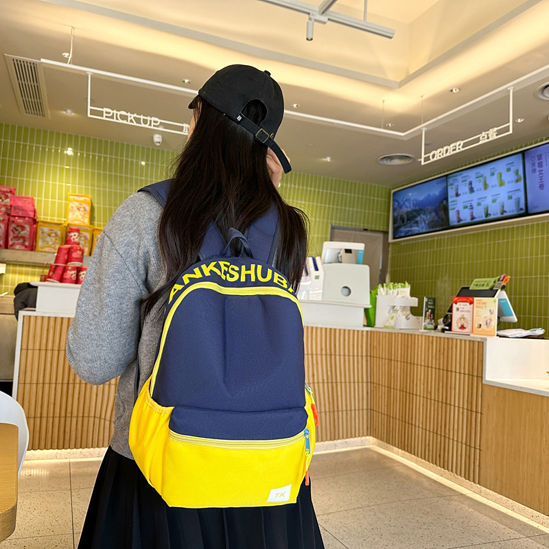 2025 New high appearance level college student schoolbag, Korean-style girl color-blocking fashionable single-shoulder bag, casual and versatile backpack details Picture