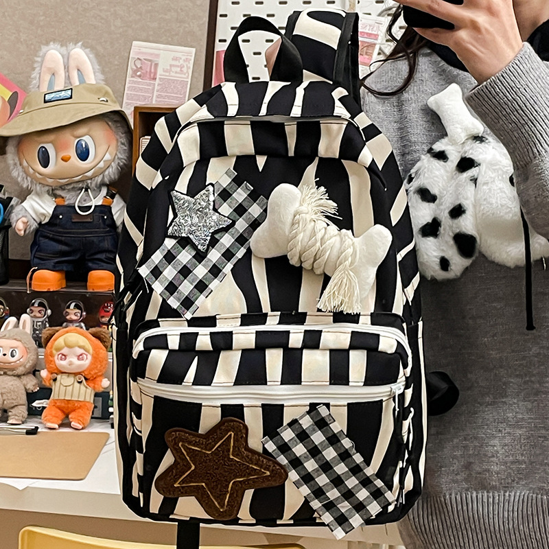 High appearance level, niche design, hot girl schoolbag, versatile, star and zebra pattern cute girl backpack, college student backpack details Picture