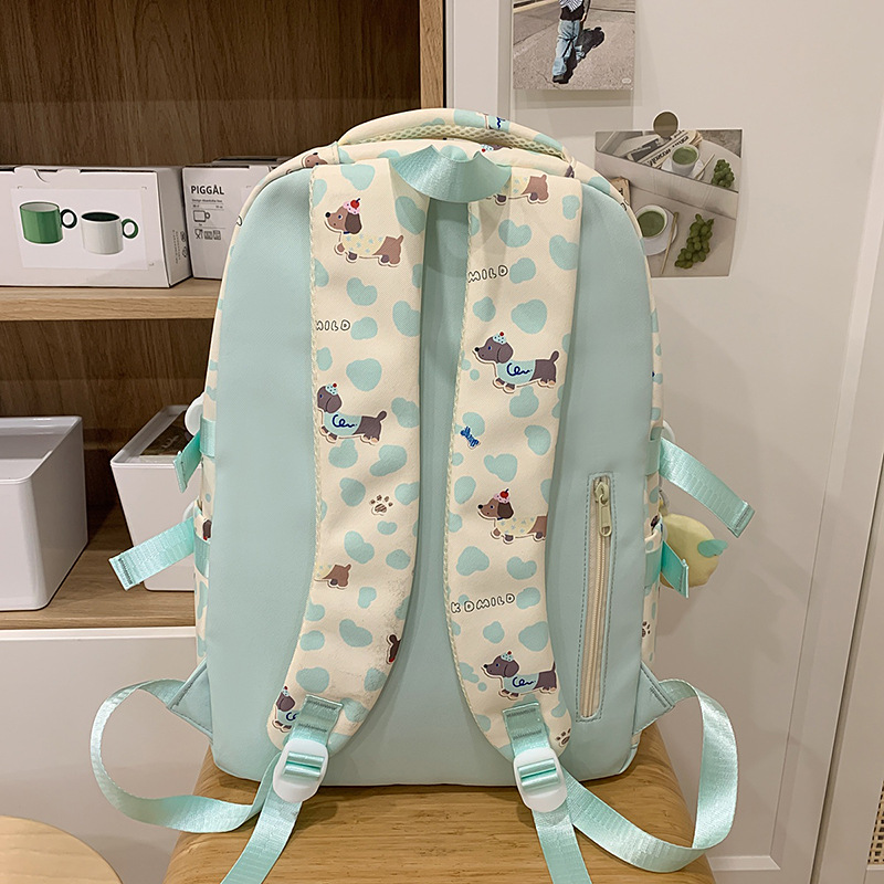 2025 New schoolbag for girls, Korean version, large capacity backpack for junior high school girls and senior high school students, cute forest-style printed backpack Specification drawing