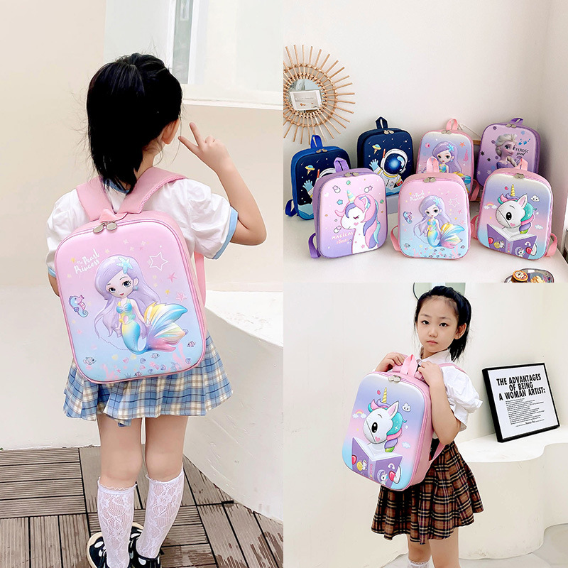 The new versatile cartoon princess eggshell kindergarten schoolbag for boys and girls is a lightweight and anti-slip backpack with a super lightweight card full figure