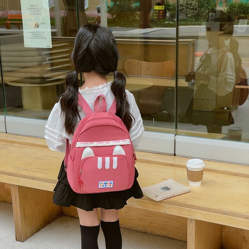 2025 New children's schoolbag, cute little ears, double-shoulder backpack for boys and girls in kindergartens, color-blocked backpack for kids Application Scenario