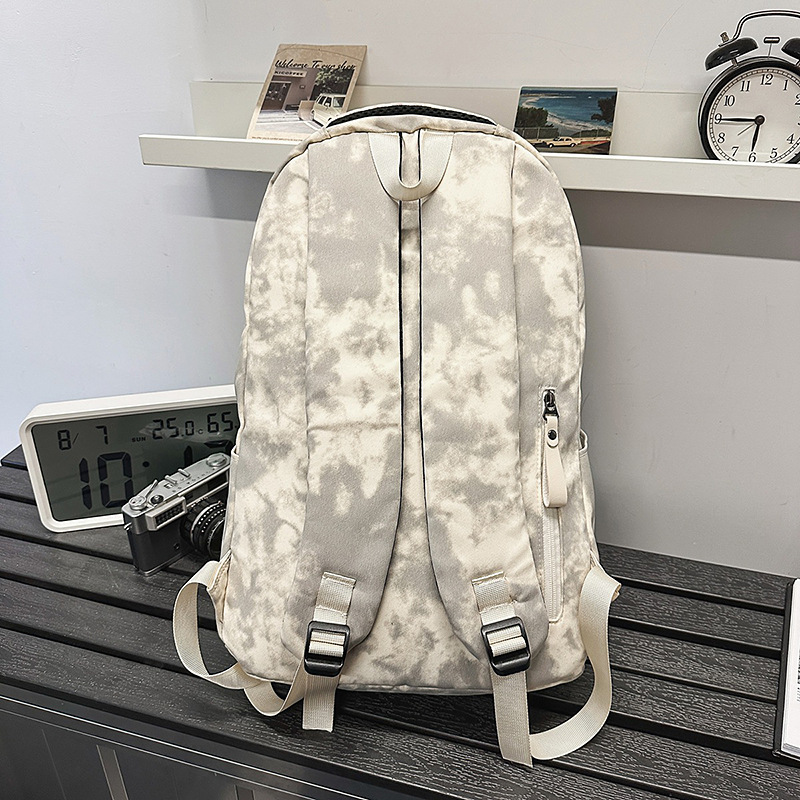 A new high-quality, niche dark-patterned gradient color schoolbag for junior and senior high school students, a lightweight and versatile casual outdoor backpack Specification drawing