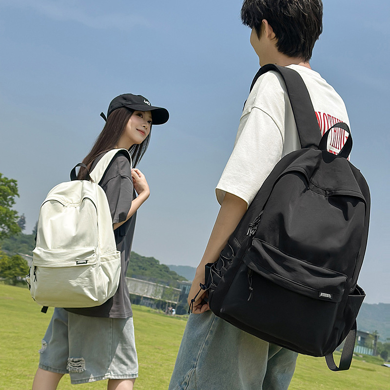 A new high-look, fresh and solid-color casual backpack from the Korean version of ins. It's a simple, lightweight and large-capacity backpack for couples full figure