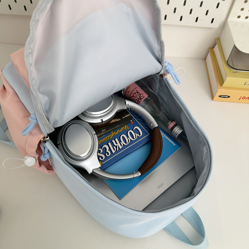 A new high-appearance-level Japanese ins fresh and sweet candy-colored backpack, a lightweight mini backpack for junior and senior high school students Application Scenario