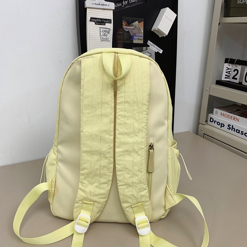 Korean-style laid-back schoolbag, simple and fresh college backpack, high appearance level, large-capacity backpack for junior high school girls Specification drawing