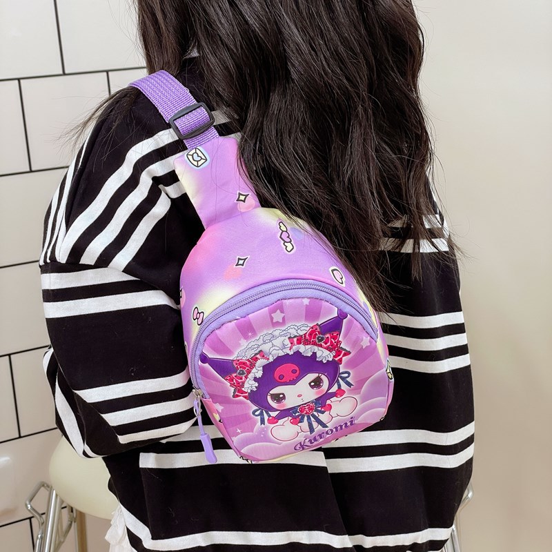 New children's bag, kindergarten baby cartoon coin purse, boys' and girls' outdoor fashionable printed crossbody bag and chest bag Application Scenario