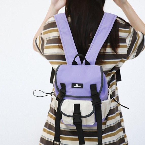 Korean-style trendy and cool color-blocking small backpack, lightweight, small and exquisite small bag, mountain climbing sports outdoor backpack for women details Picture