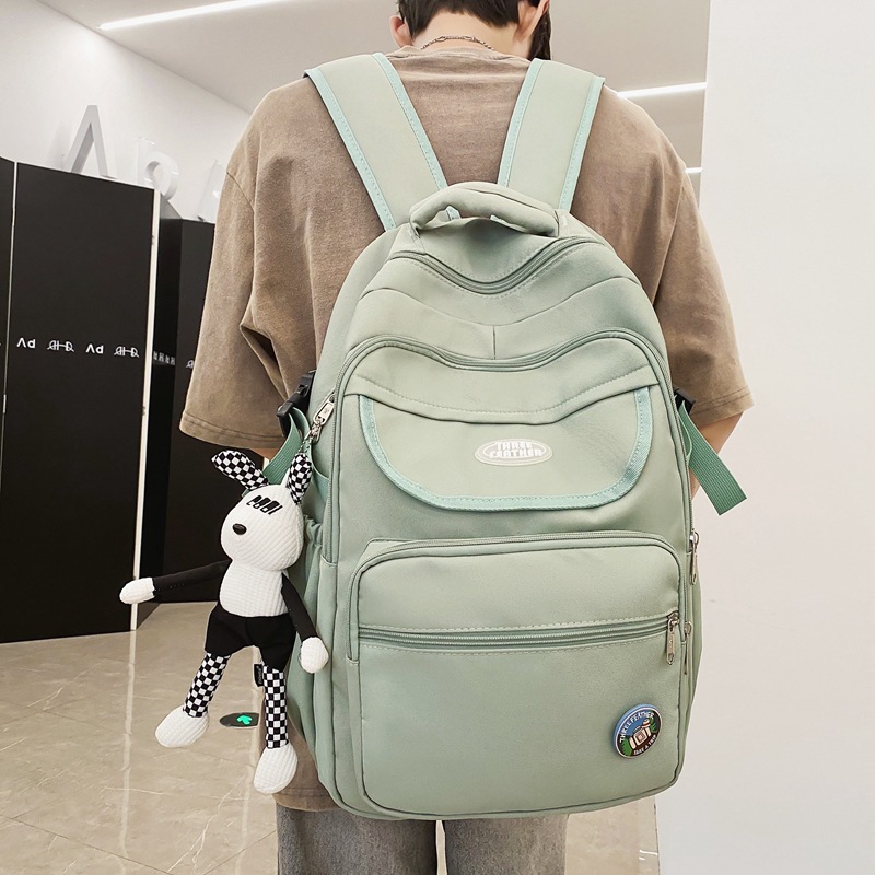 A new high-appeal, niche design backpack from the Korean version of Instagram, featuring a couple's lightweight travel and mountaineering backpack with a large capacity details Picture