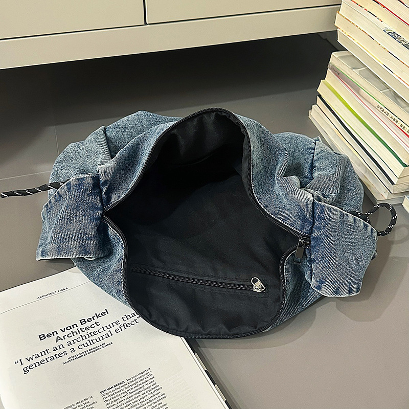 Hong Kong trend brand Harajuku ins high-end retro bag, underarm bag, versatile denim for women, outdoor shopping crossbody bag Application Scenario