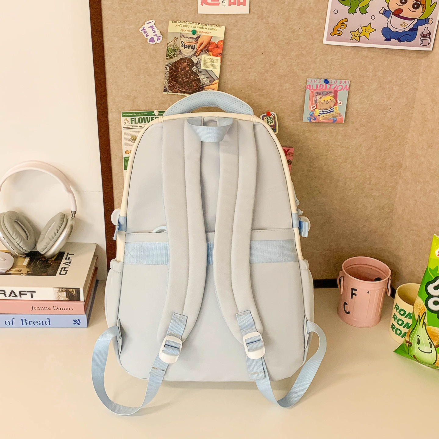 A new high-appearance-level Japanese ins fresh, sweet and cute rabbit-ear backpack with a color-blocking large capacity for girls Specification drawing
