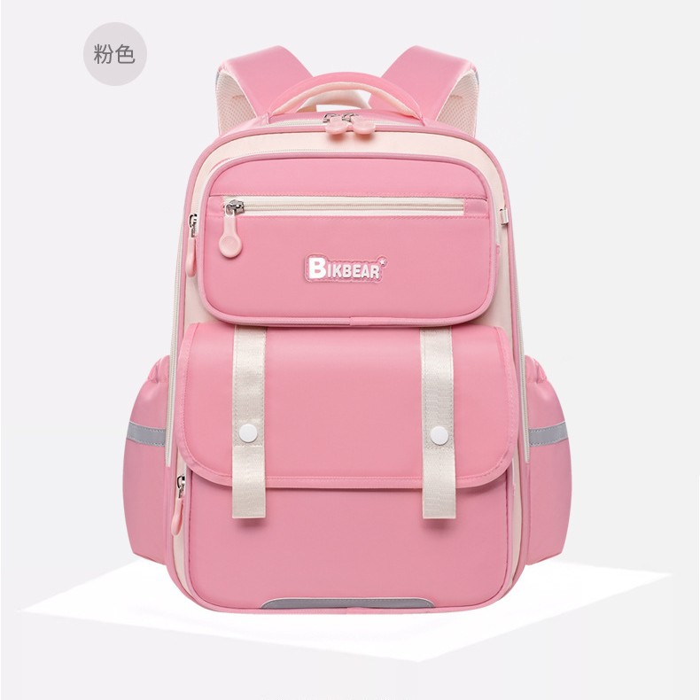 Cloud Schoolbag for primary school students, grades 1-6, reduces burden, protects the spine, is waterproof and has multiple compartments. It is a large-capacity backpack for boys and girls full figure